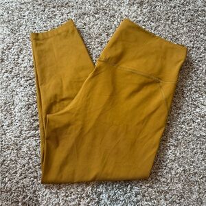 Girlfriend Collective High Waist Capri Saddle Leggings Mustard